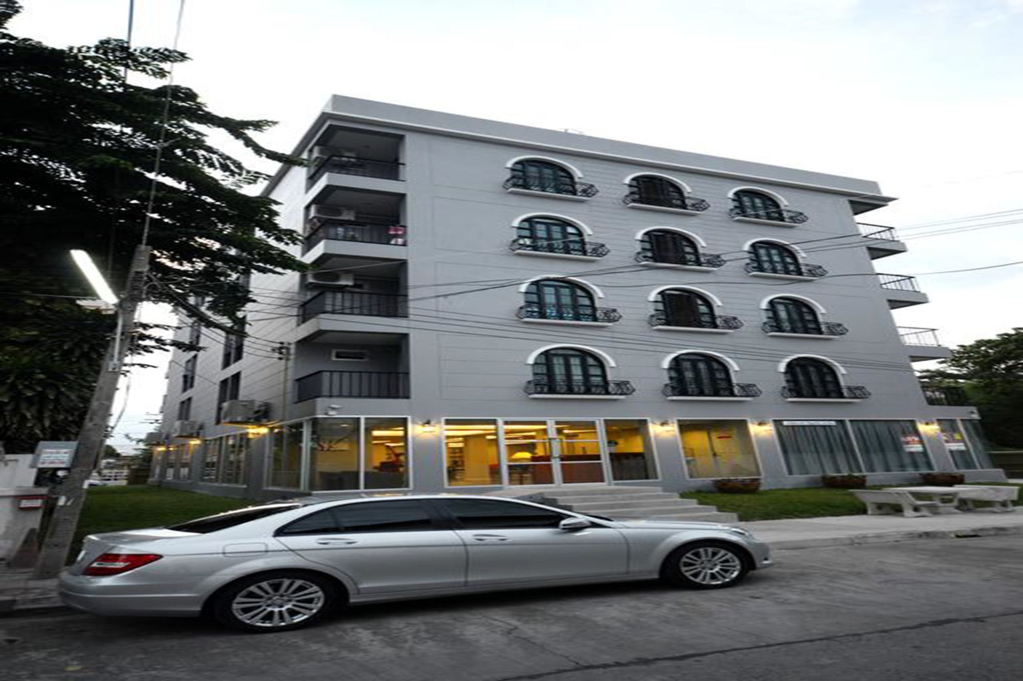 Resortel Lat Phrao 91 Bangkok Eksteriør bilde